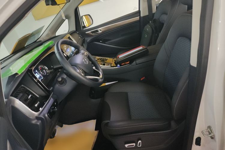 Used GAC Trumpchi M8 2023 Lingxiu Series 390T Deluxe Edition
