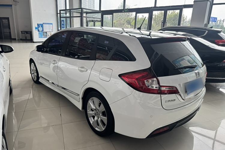 Used Honda Jade 2014 1.8L Automatic Comfort Elite Version 5 Seats
