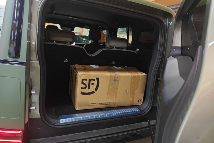 Used iCAR V23 2025 501 Four-Wheel Drive Intelligent Driving Version
