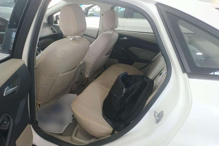 Used Ford Focus 2017 Sedan 1.6L Automatic Comfort Plus SmartDrive Edition