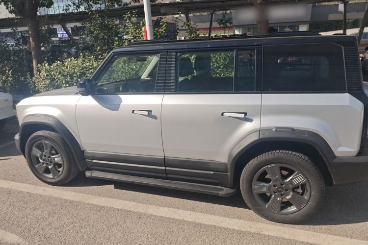 Used  03 2024 401km Two-Wheel Drive Standard Advanced Version
