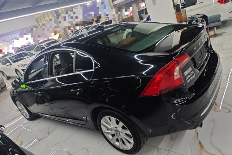 Used Volvo S60 2017 S60L T4 Smart Range Edition