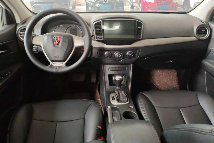 Used Roewe 350 2015 1.5L Automatic Luxury Sunroof Edition
