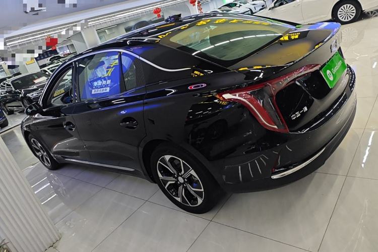 Used Hongqi E-QM5 2023 Base Travel Edition