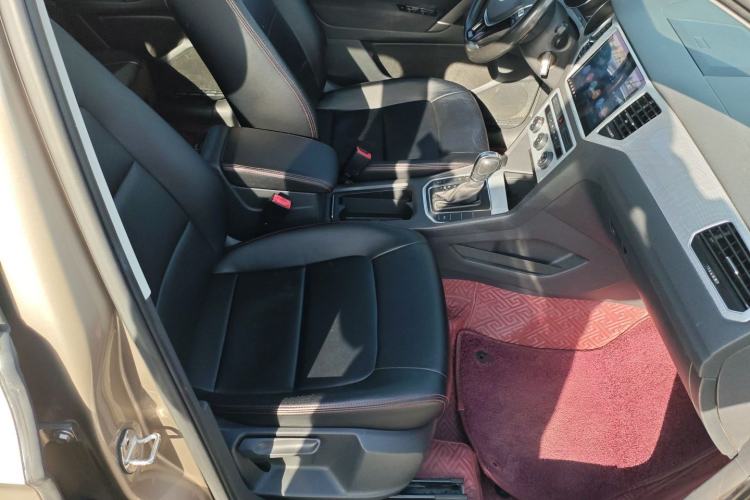 Used Volkswagen Golf Sportsvan 2016 230TSI Automatic Trend Edition
