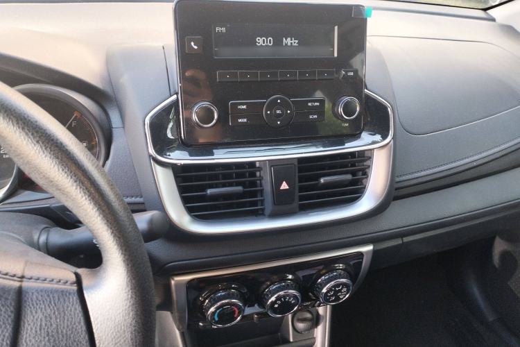 Used Toyota YARiS L 2021 X-Trail 1.5L CVT Leading Edition
