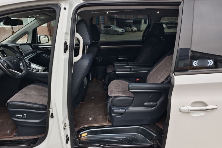 Used GAC Trumpchi M8 2023 Lingxiu Series 390T Prestige Edition