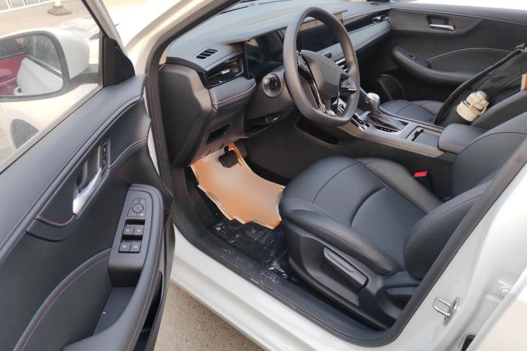 Used Roewe i5 2023 1.5L CVT Luxury Edition
