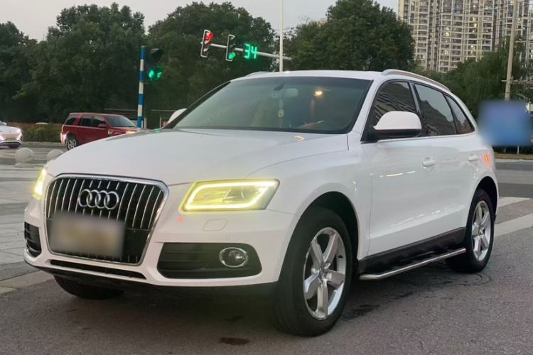 Used Audi Q5 2015 40 TFSI Comfort Model
