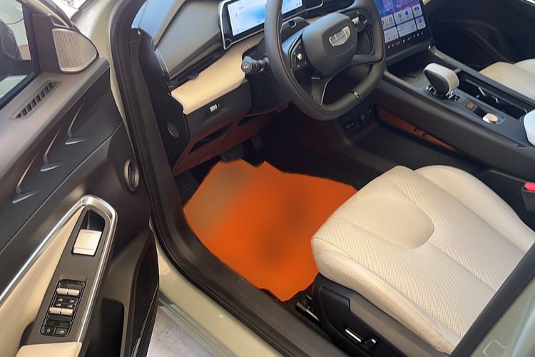 Used Geely Auto Emgrand X7 Sport 2023 Boyue COOL 1.5TD ZhiZun Edition
