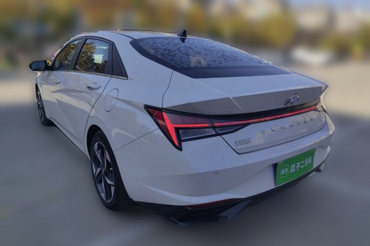 Used Hyundai Elantra 2021 1.5L CVT LUX Prestige Edition