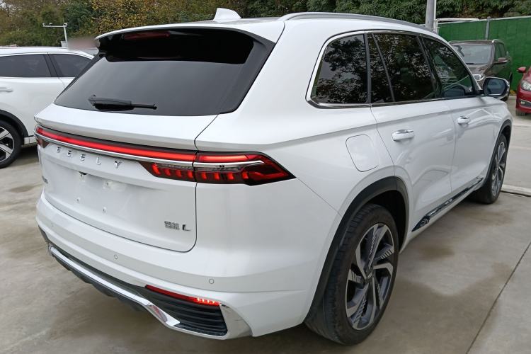 Used Geely Auto Monjaro L 2024 2.0TD High-Power Automatic Two-Wheel Drive Skyline Edition
