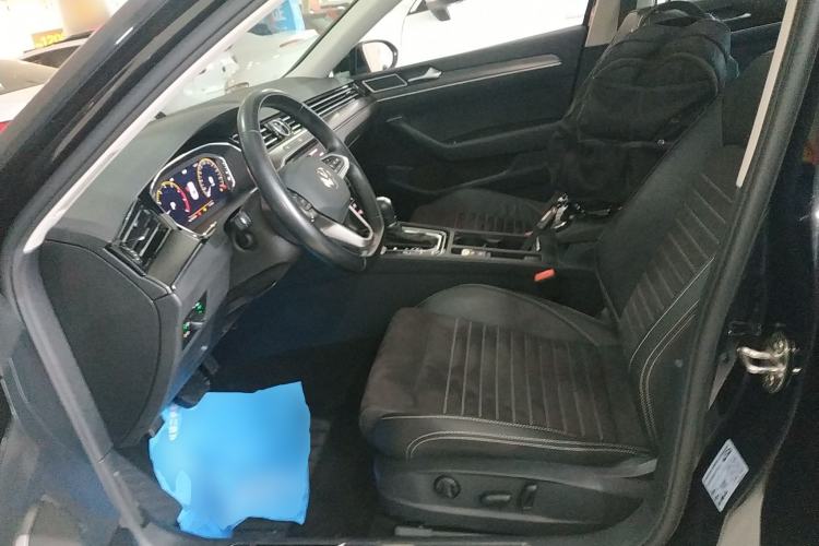 Used Volkswagen Magotan 2020 330TSI DSG Leading Model
