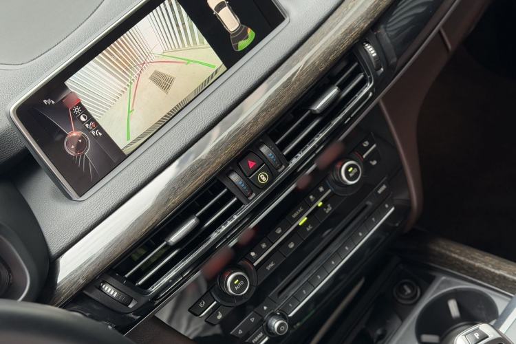 Used BMW X5 2014 xDrive35i Leading Model