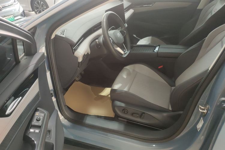 Used Volkswagen ID.7 VIZZION 2024 AIR model