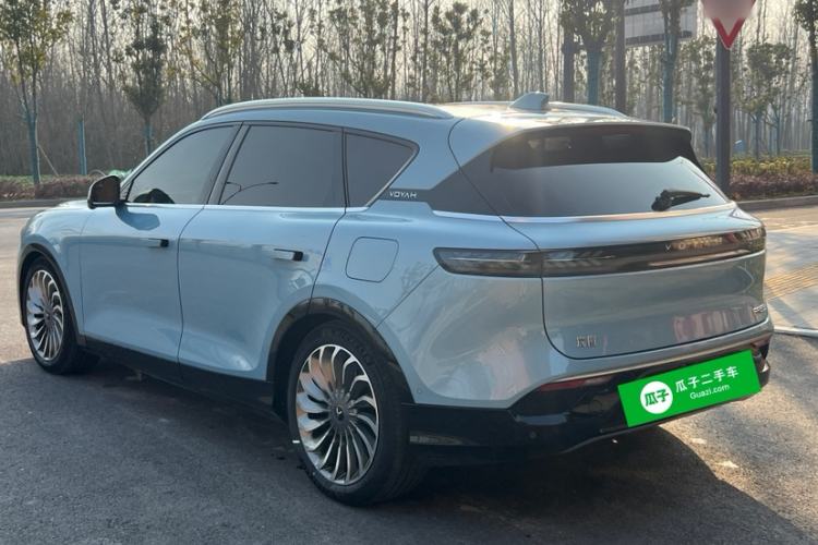 Used VOYAH FREE 2021 Four-Wheel Drive Standard All-Electric Exclusive Luxury Package
