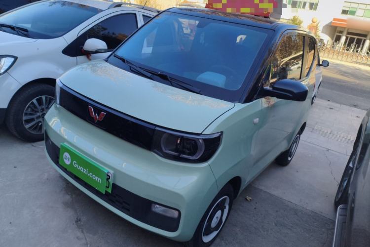 Used Wuling Hongguang MINIEV 2021 Macaron Fashion Model Lithium Iron Phosphate
