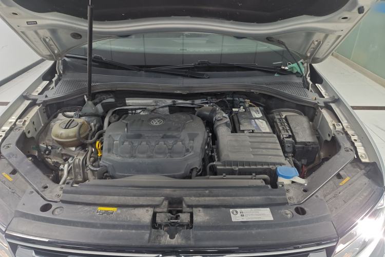 Used Volkswagen Tiguan L 2018 Revised Version 330TSI Automatic Two-Wheel Drive Trendy Edition