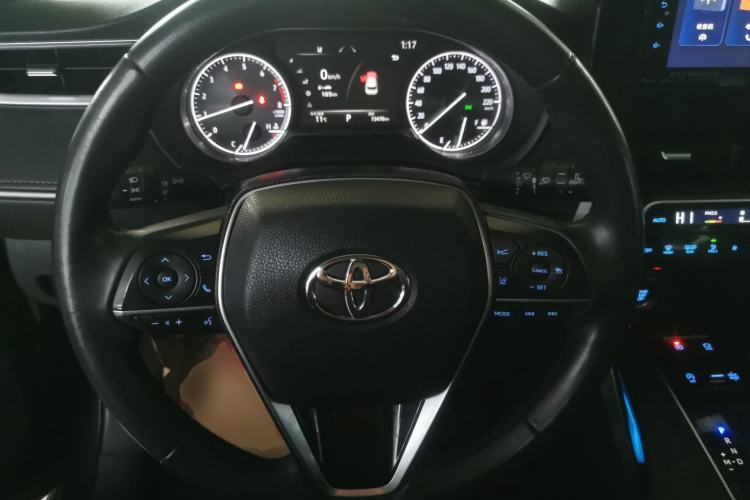 Used Toyota Harrier 2022 2.0L CVT Two-Wheel Drive Luxury Edition