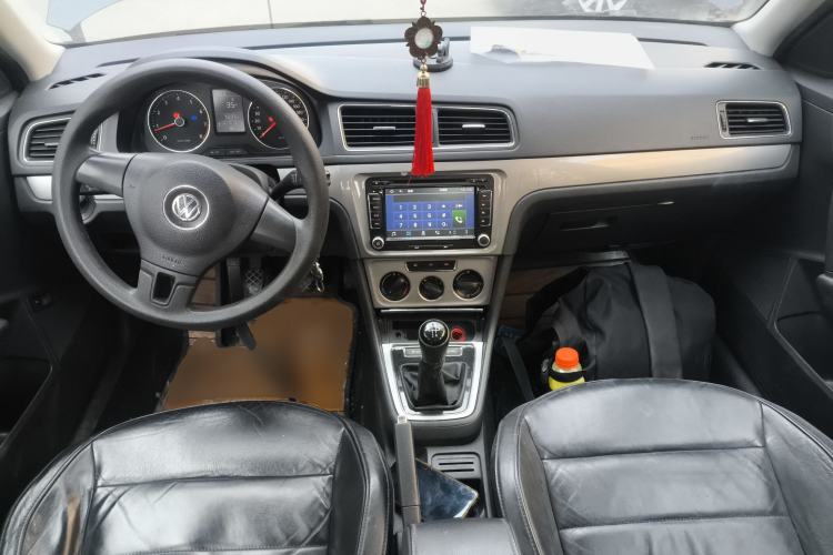 Used Volkswagen Lavida 2013 Restyled Classic 1.6L Manual Comfort Edition