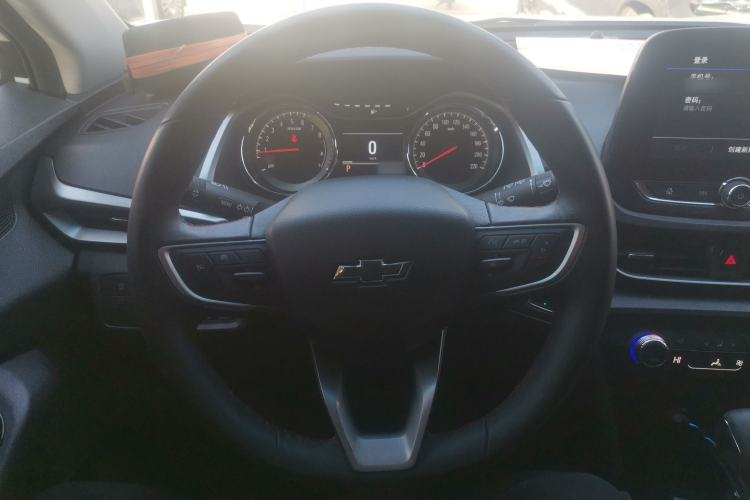 Used Chevrolet Orlando 2020 Light Hybrid Redline 530T Automatic Enjoyment Edition (5+2 Models)
