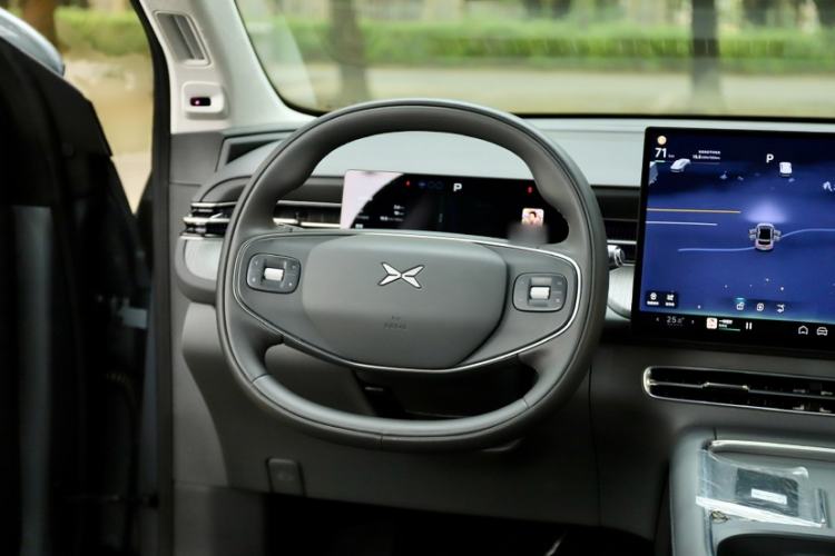 Used XPeng G6 2025 625 Long-Range Max Flagship Edition