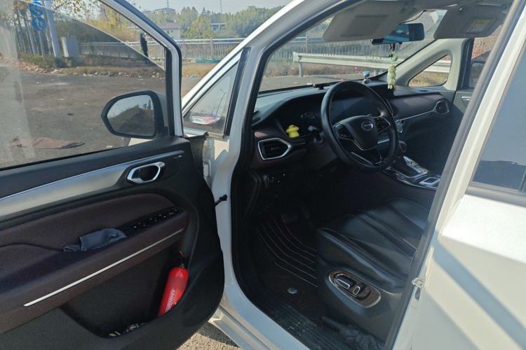 Used GAC Trumpchi M6 2023 PRO 270T DCT Luxury Edition
