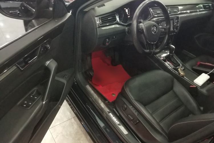 Used Volkswagen Passat 2017 330TSI DSG Prestige Edition
