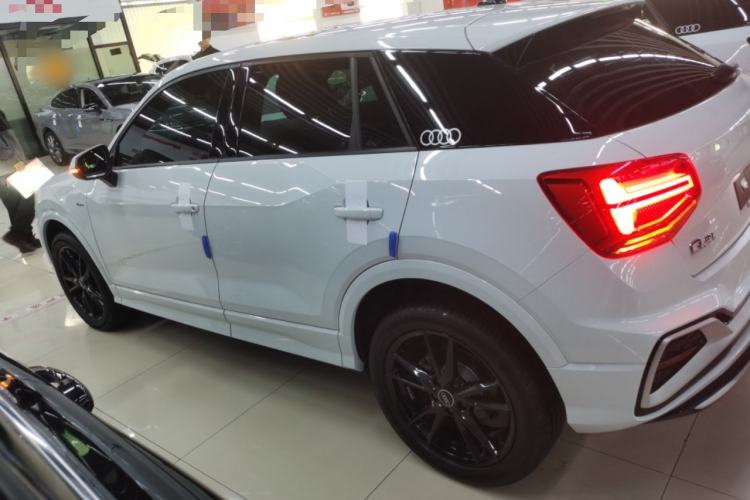 Used Audi Q2L 2023 35TFSI Progressive Dynamic Edition
