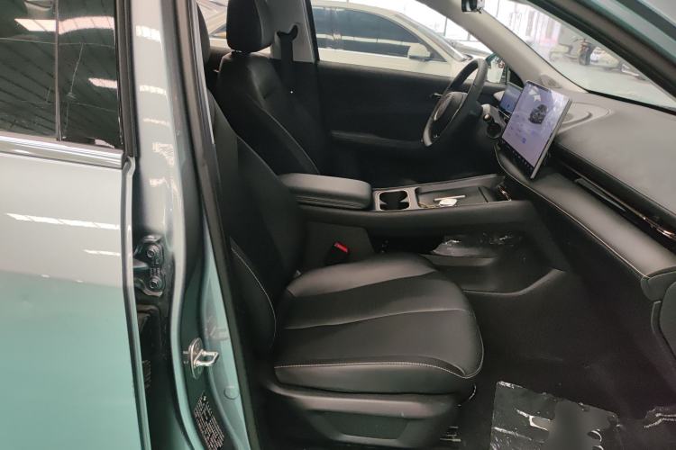 Used Baojun Yunhai 2024 140km Plug-in Hybrid Version