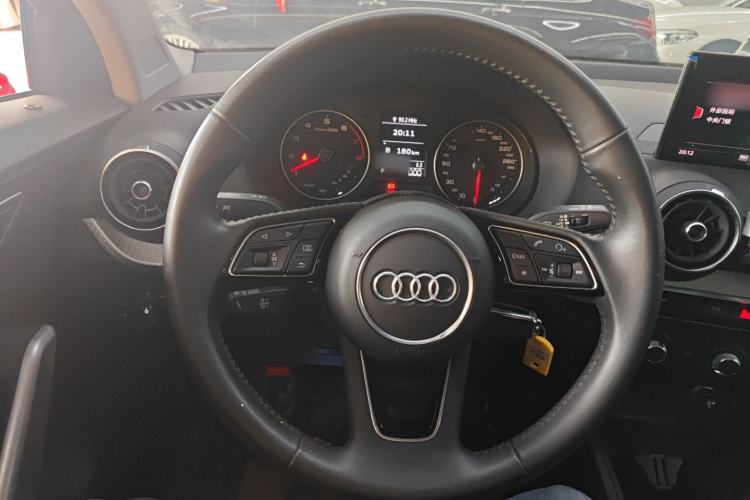 Used Audi Q2L 2021 35 TFSI Progressive Dynamic Edition
