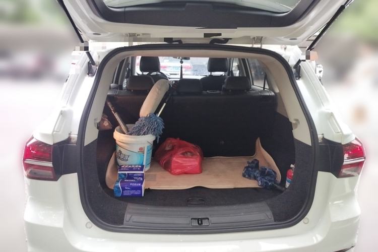 Used Roewe RX5 2019 20T Two-Wheel Drive Manual 4G Connect Platinum Edition
