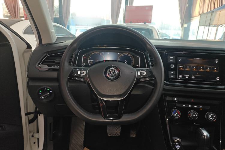 Used Volkswagen T-ROC 2020 280TSI DSG Two-Wheel Drive Comfort Version
