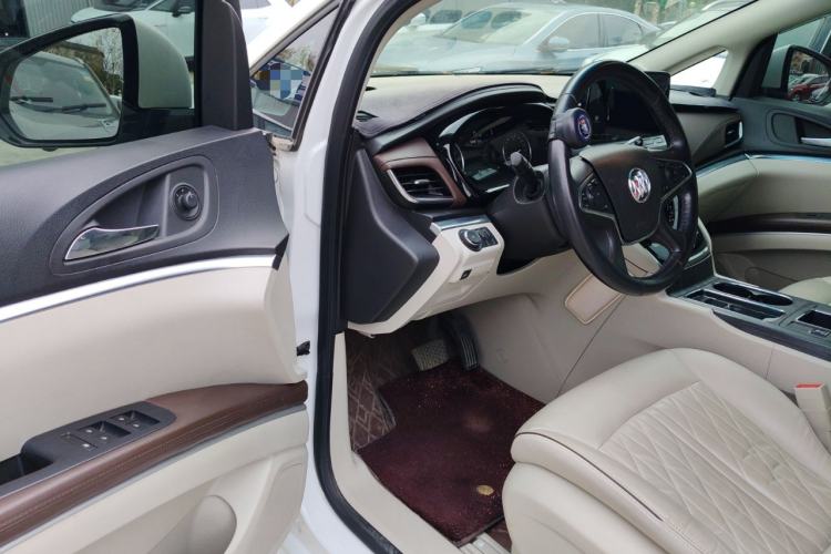 Used Buick GL8 2022 Land Business Class 652T Luxury Model
