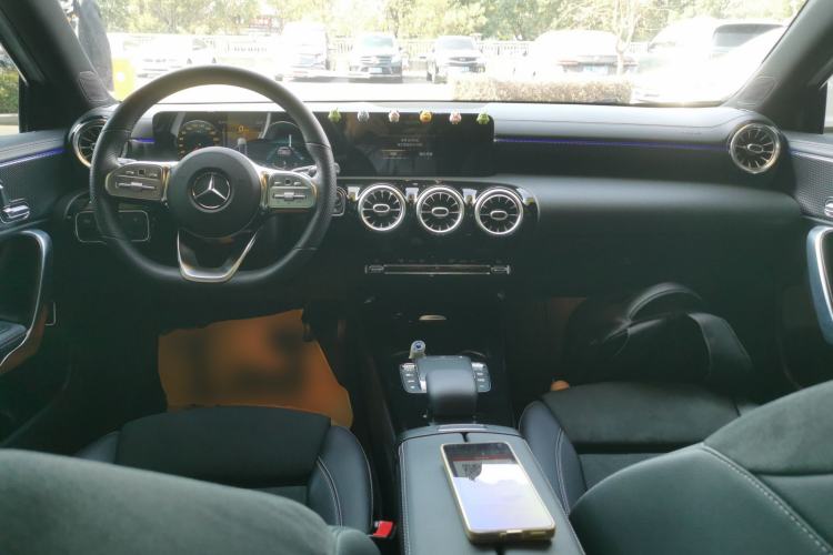 Used Mercedes-Benz A-Class 2021 A 200 L Sport Sedan Fashion Model