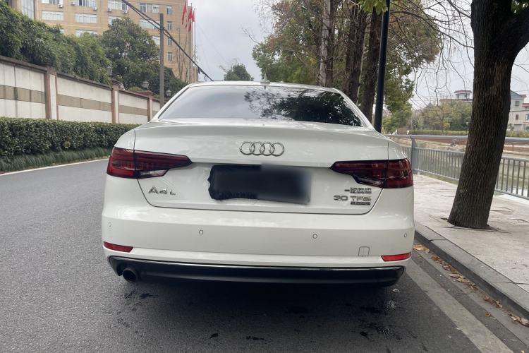 Used Audi A4L 2018 30th Anniversary Edition 30 TFSI Ambition Model