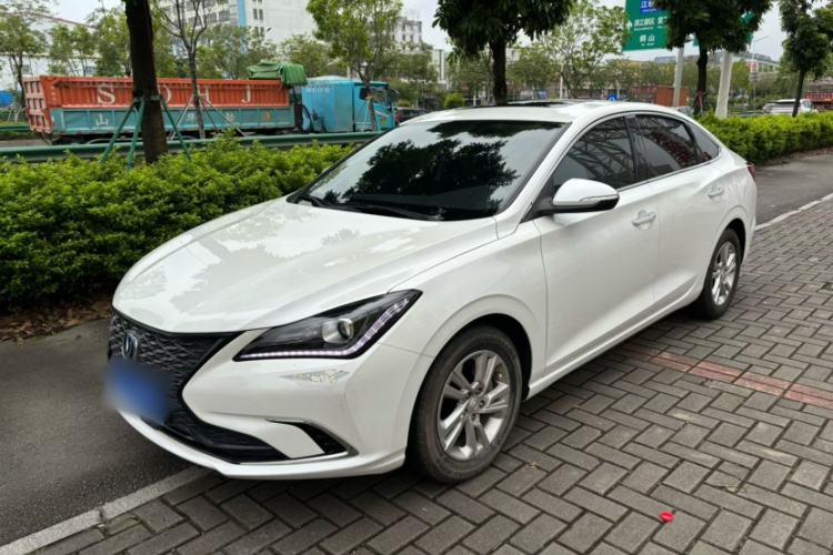 Used Changan Eado 2019 Blue Whale Edition 280T GDI DCT High-Speed Model
