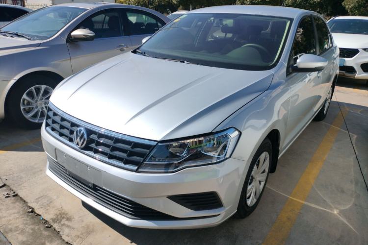 Used Volkswagen Jetta 2017 1.5L Manual Fashion Edition
