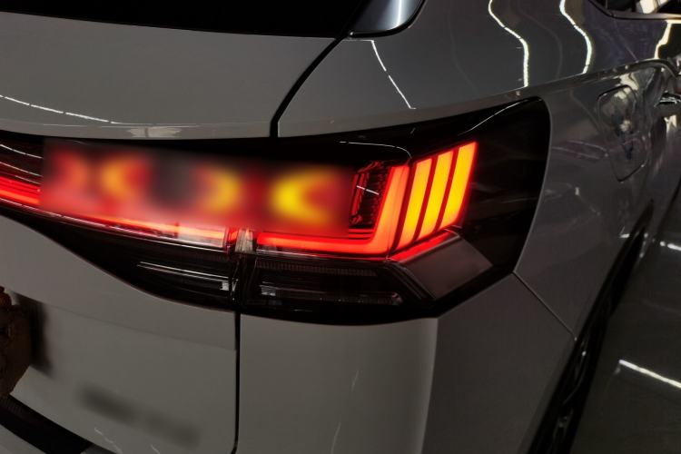 Used Volkswagen Tayron 2023 280TSI Two-Wheel-Drive Luxury Plus Advanced Version
