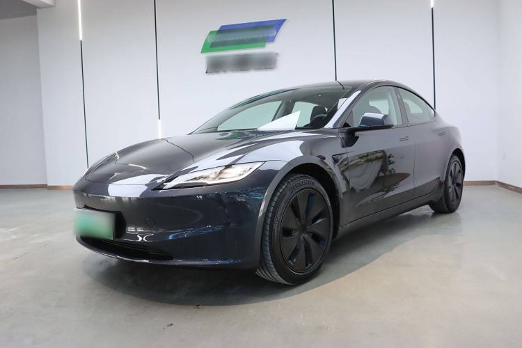 Used Tesla Model 3 2025 Rear-Wheel-Drive Version
