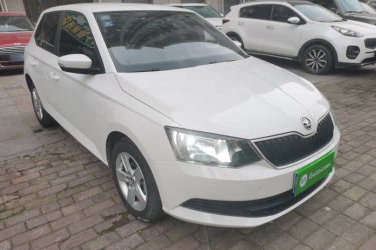 Used Skoda Fabia 2017 1.4L Automatic Car Enjoy Edition