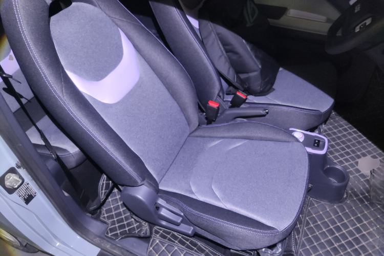 Used Chery QQ Ice Cream 2022 170km Sundae Phosphate Lithium-Ion
