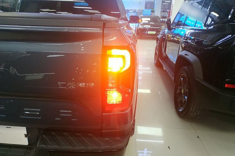 Used Ford Ranger 2023 Trailblazer 4x4 Automatic Version – Gasoline
