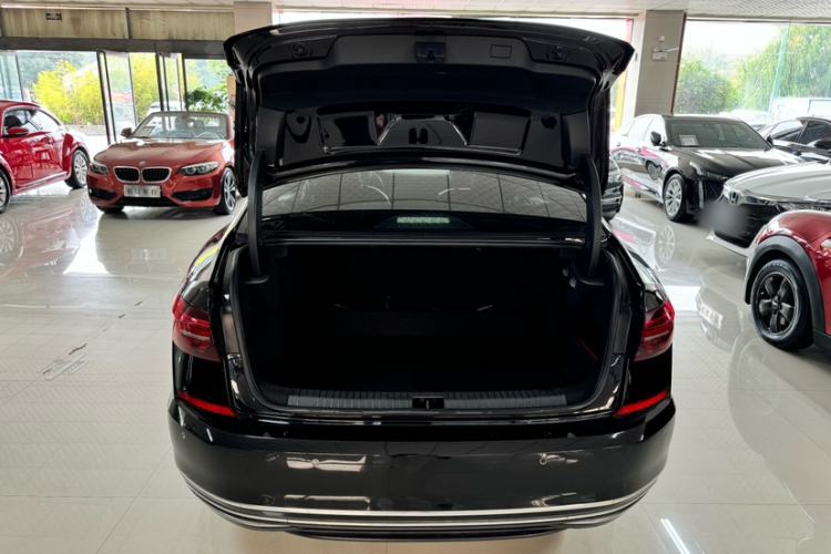 Used Volkswagen Passat 2021 330TSI Elite Edition
