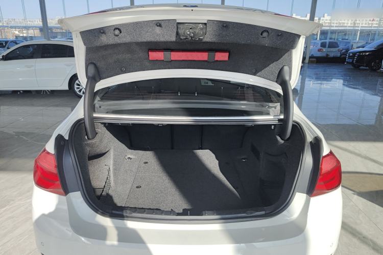 Used BMW 3 Series 2016 320Li Fashion Model
