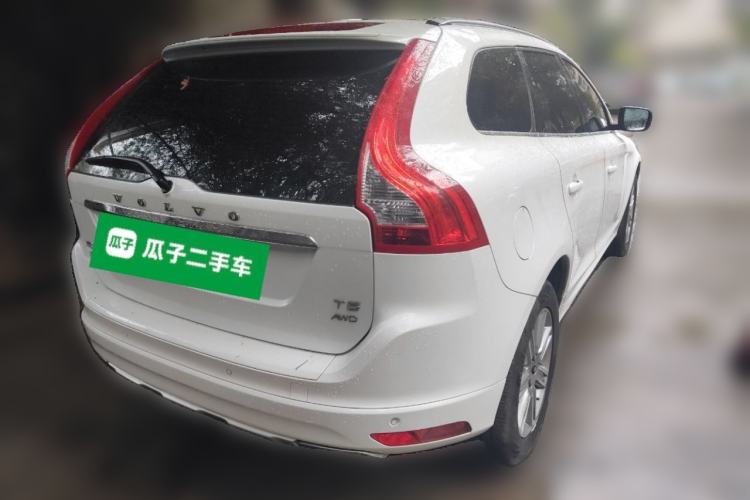 Used Volvo XC60 2017 T5 AWD Smart Upgrade Edition
