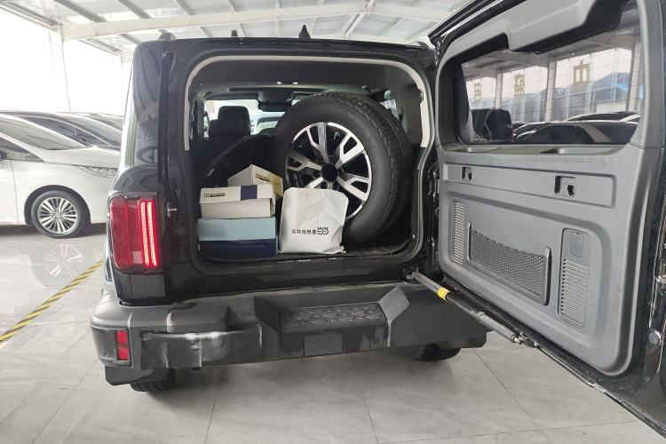 Used Tank 300 2021 City Edition 2.0T—Truly Stylish