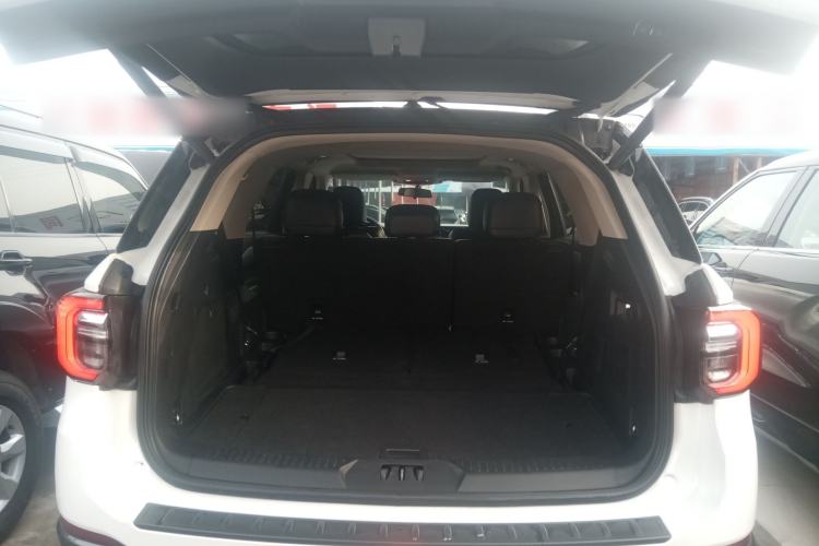 Used Ford Explorer 2023 EcoBoost 285 Four-Wheel Drive Stylish Plus Version 7 Seats