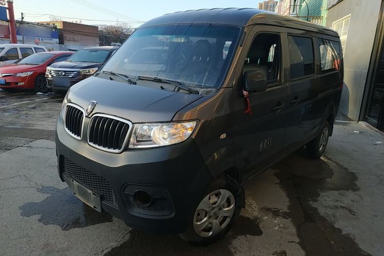 Used Jinbei Hiace X30 2020 1.5L Super-Comfortable Version China VI Standard SWC15M
