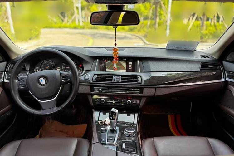 Used BMW 5 Series 2014 525Li Luxury Design Package